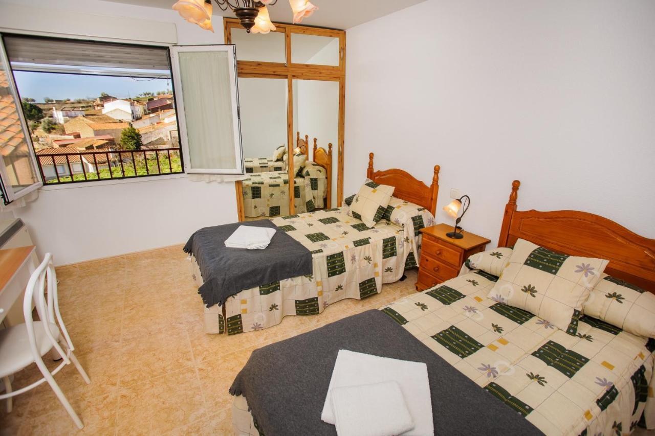 El Hogar Del Herrero Ahigal de los Aceiteros Extérieur photo