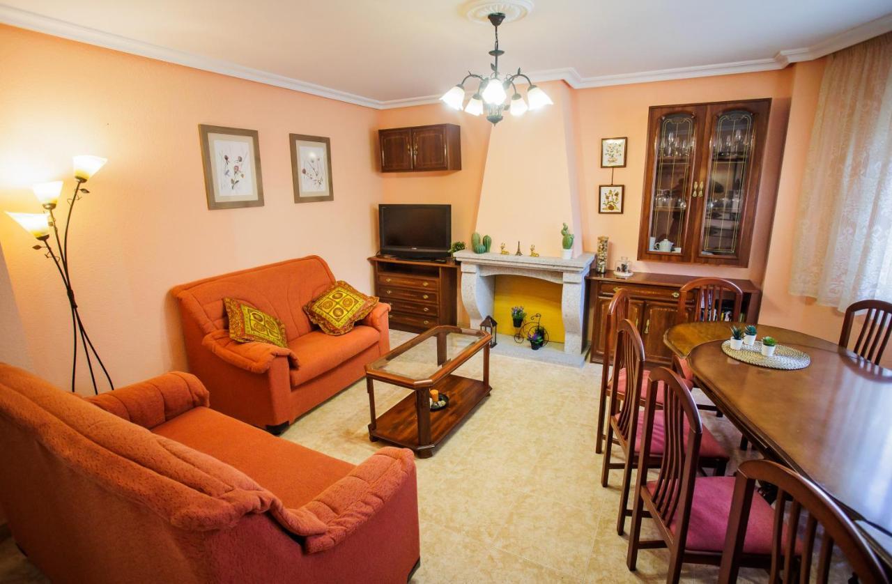 El Hogar Del Herrero Ahigal de los Aceiteros Extérieur photo
